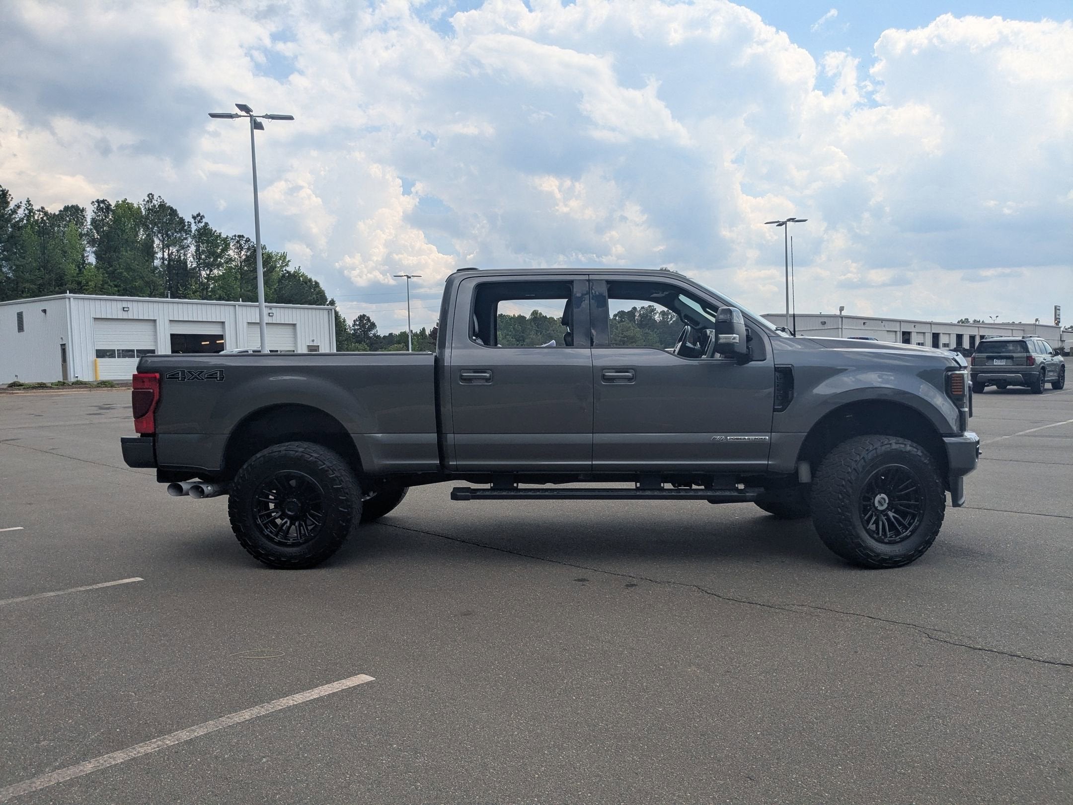 2022 Ford Super Duty F-250 SRW LARIAT