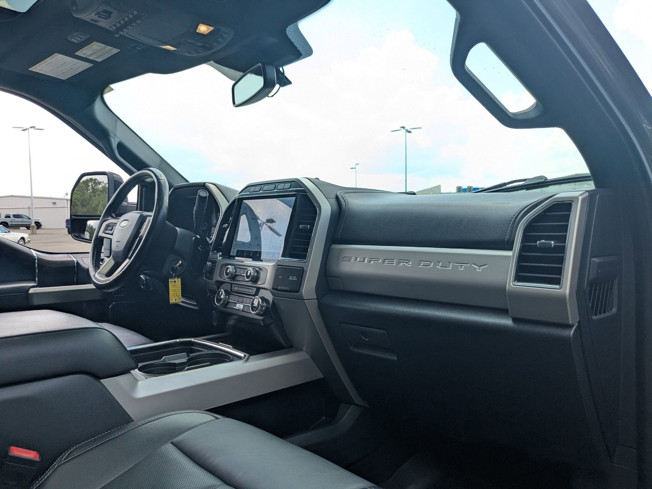 2022 Ford Super Duty F-250 SRW LARIAT