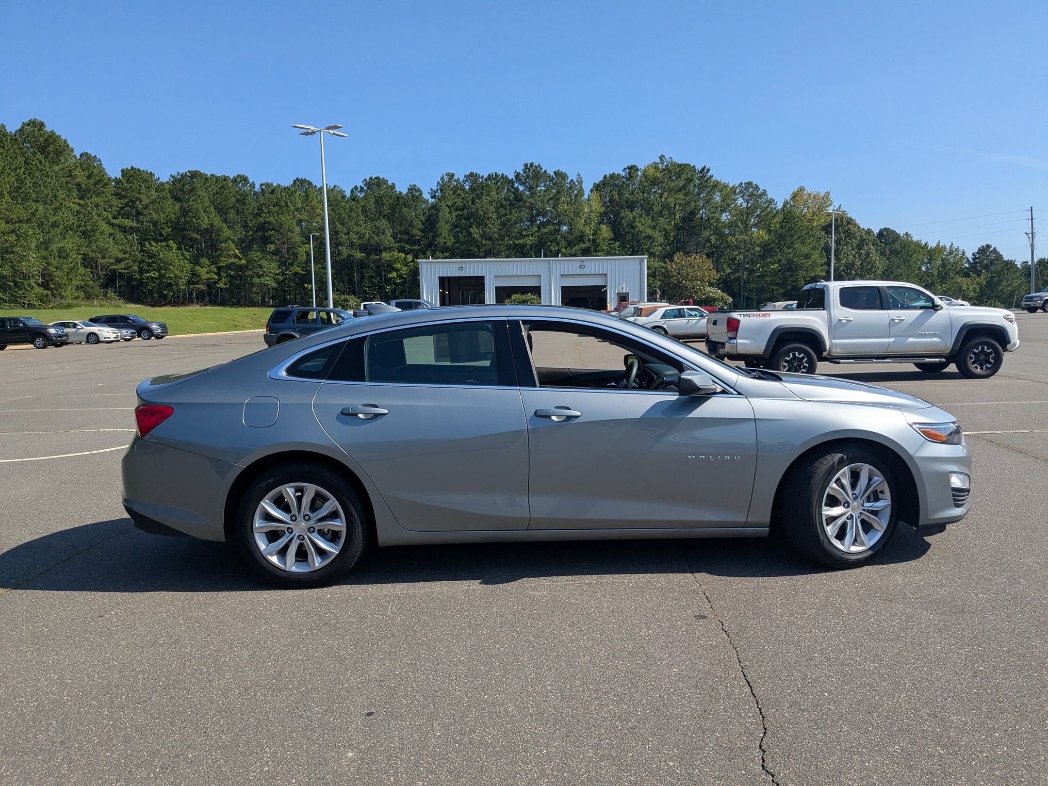2024 Chevrolet Malibu LT
