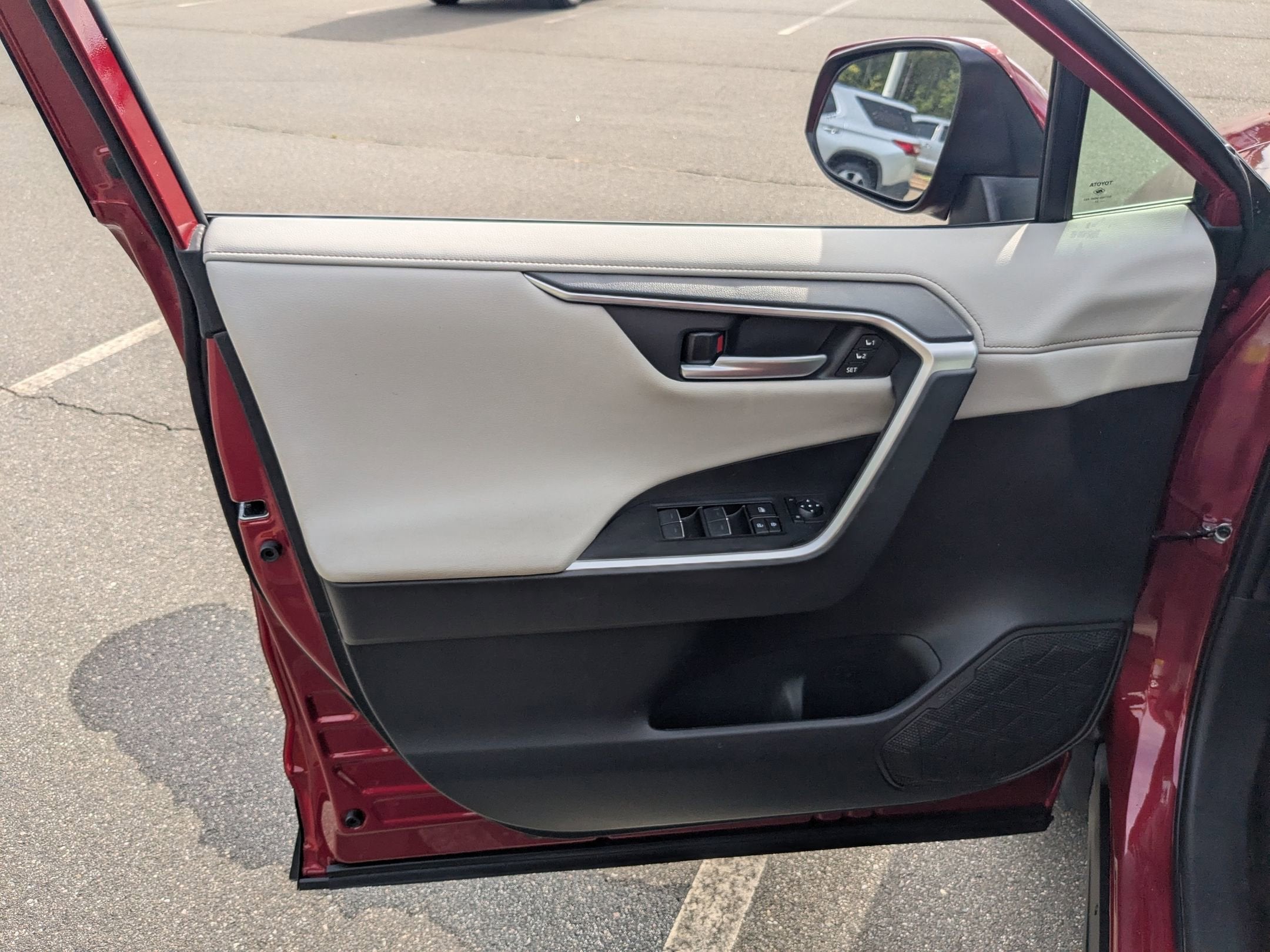 2023 Toyota RAV4 Limited