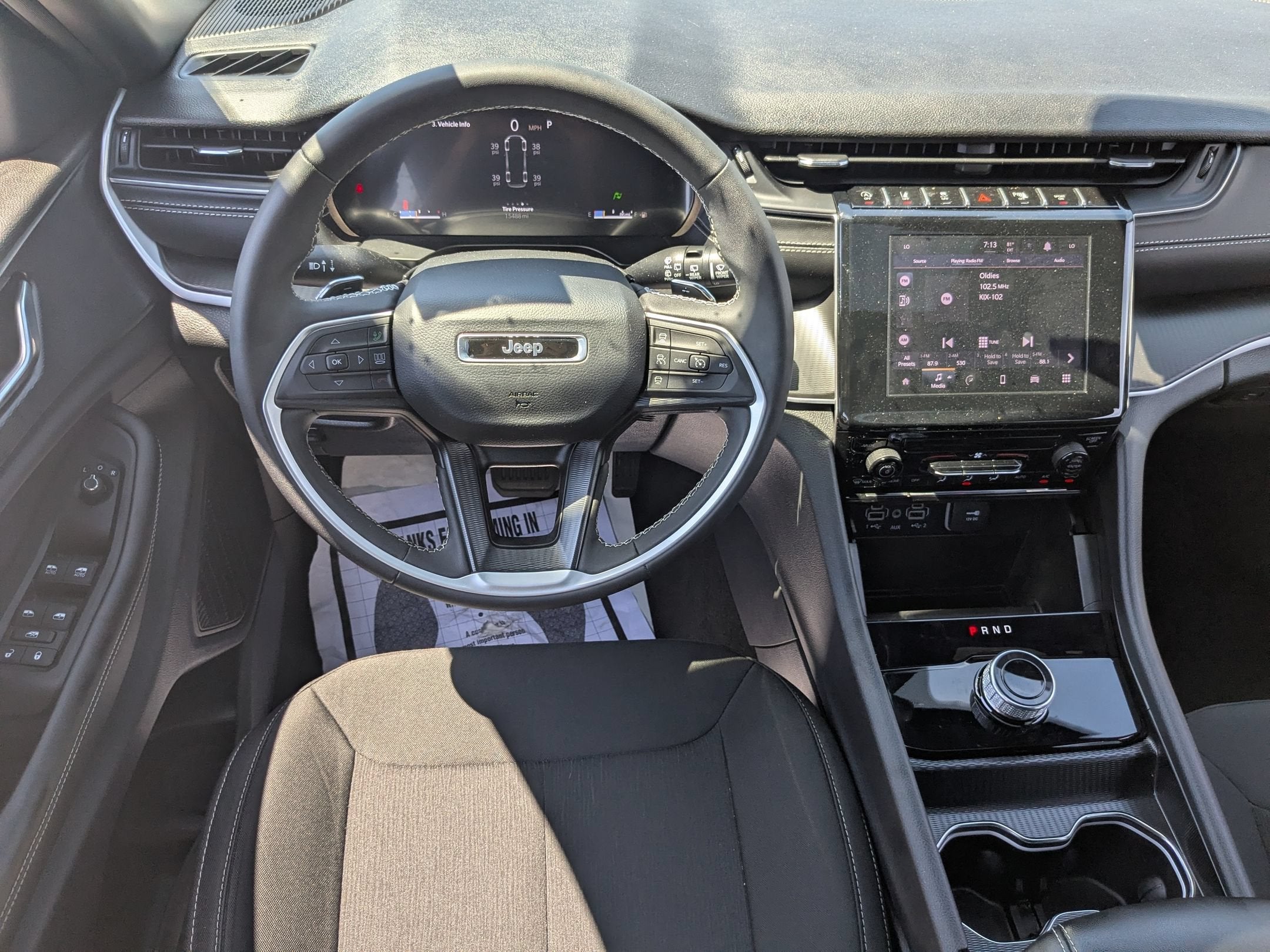 2025 Jeep Grand Cherokee L Laredo X 4x4
