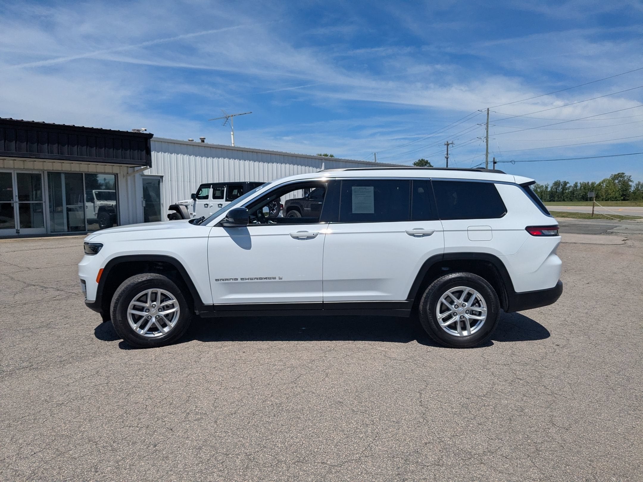 2025 Jeep Grand Cherokee L Laredo X 4x4