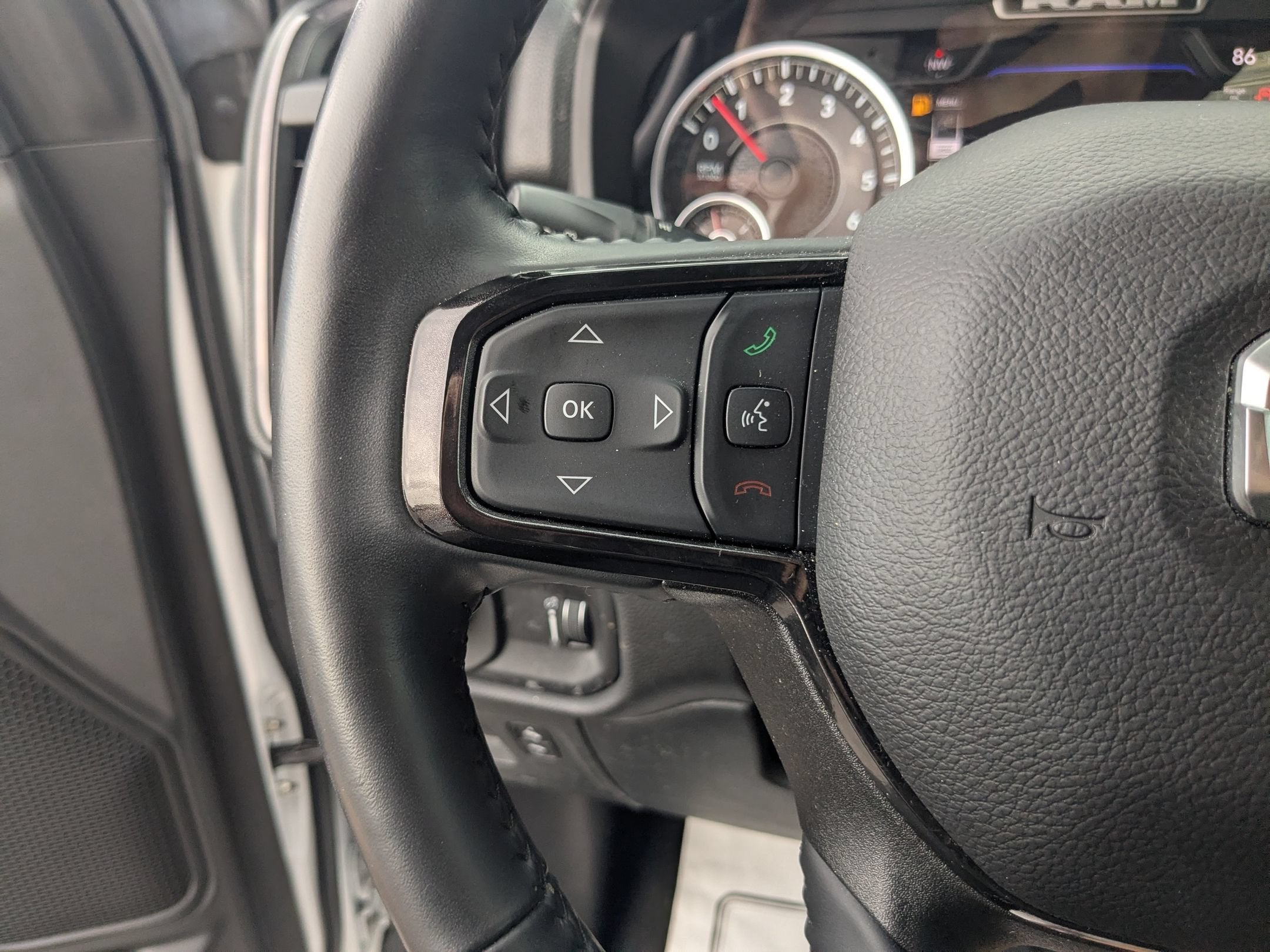 2023 RAM 1500 Big Horn Crew Cab 4x4 5'7' Box