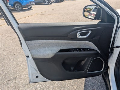 2022 Jeep Compass Latitude FWD