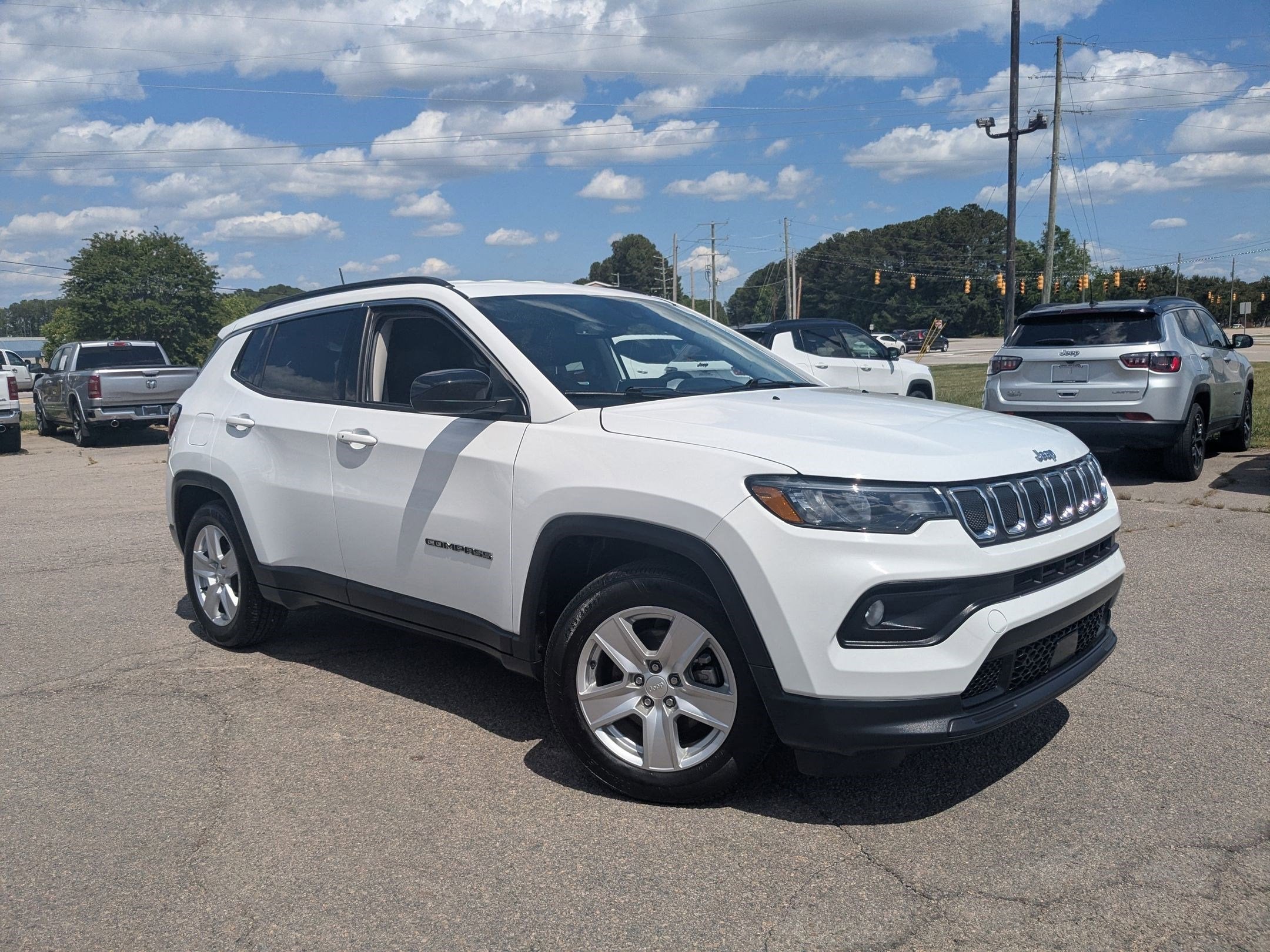 2022 Jeep Compass Latitude FWD