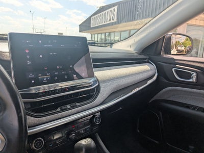 2022 Jeep Compass Latitude FWD