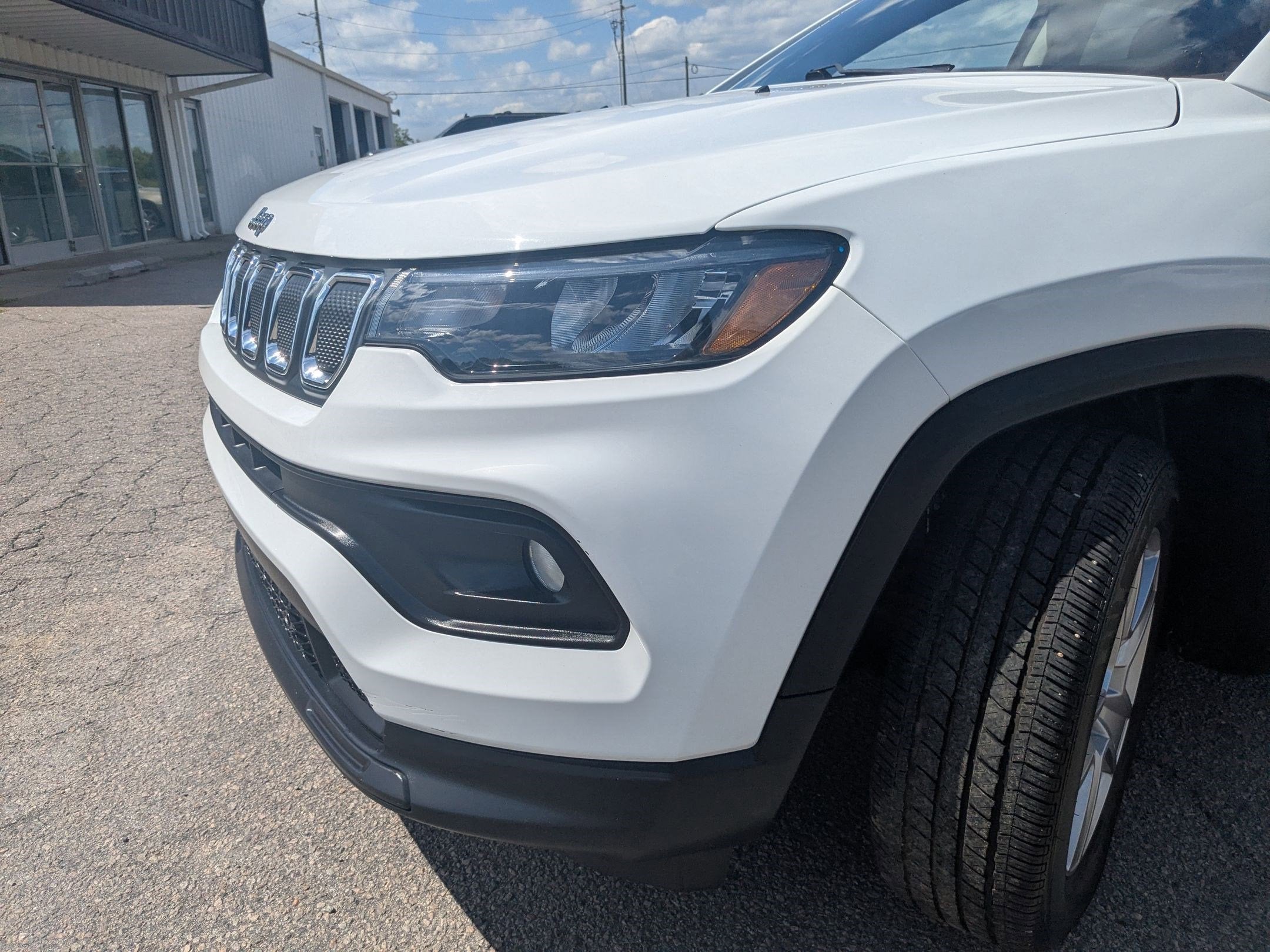 2022 Jeep Compass Latitude FWD
