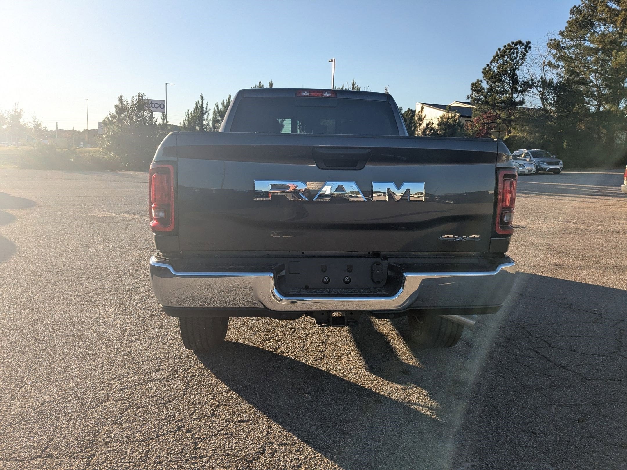 2026 RAM 2500 Tradesman Crew Cab 4x4 6'4' Box