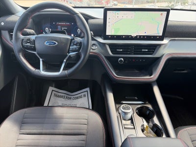 2025 Ford Explorer ST-Line