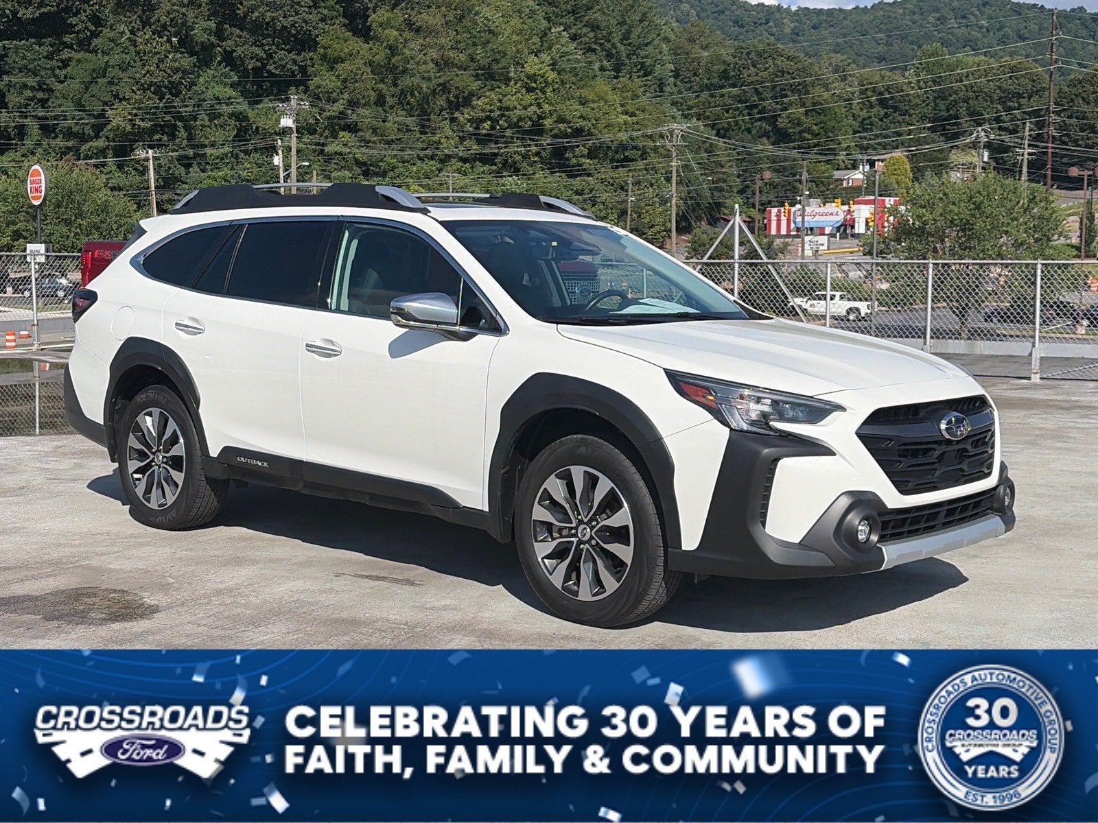 2023 Subaru Outback Touring XT