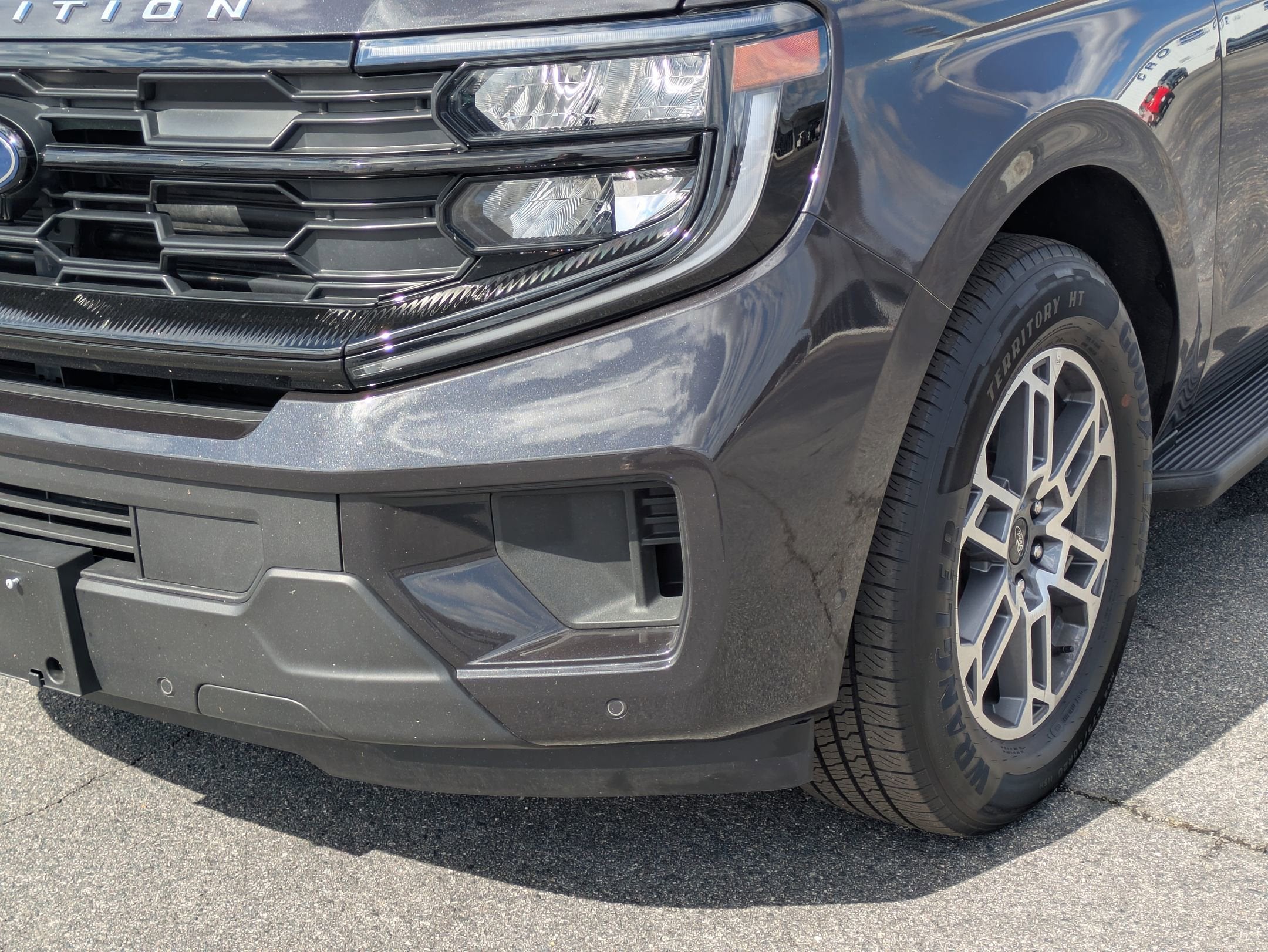 2025 Ford Expedition Active