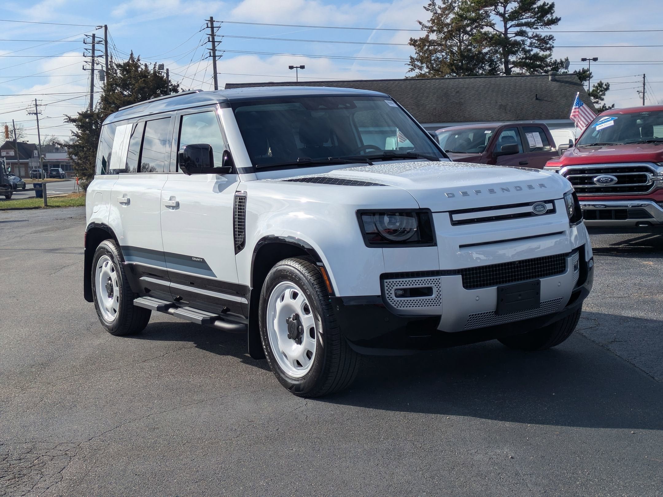 2025 Land Rover Defender S