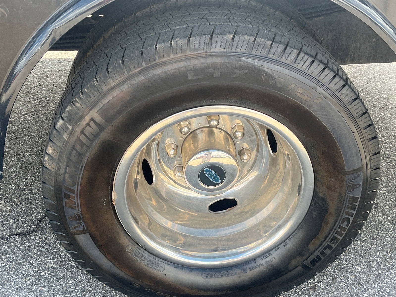 2023 Ford Super Duty F-350 DRW XL