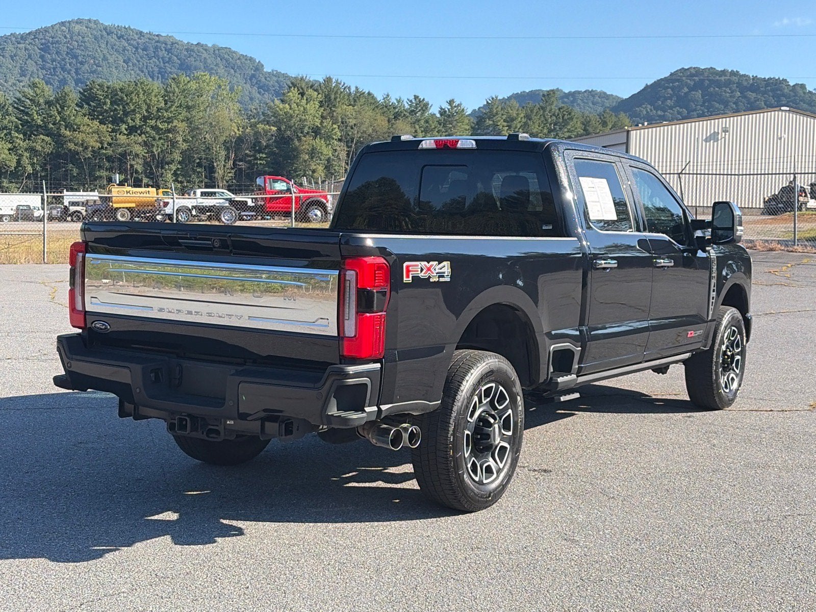 2024 Ford Super Duty F-250 SRW Platinum