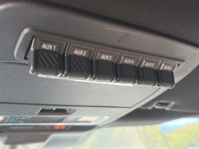 2026 Ford Super Duty F-350 SRW LARIAT