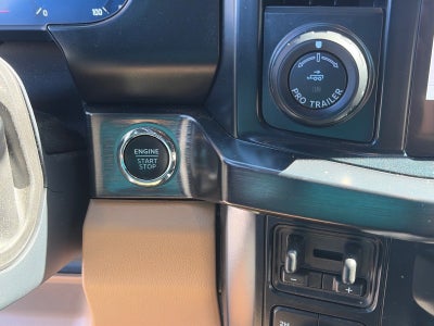 2026 Ford Super Duty F-350 SRW LARIAT