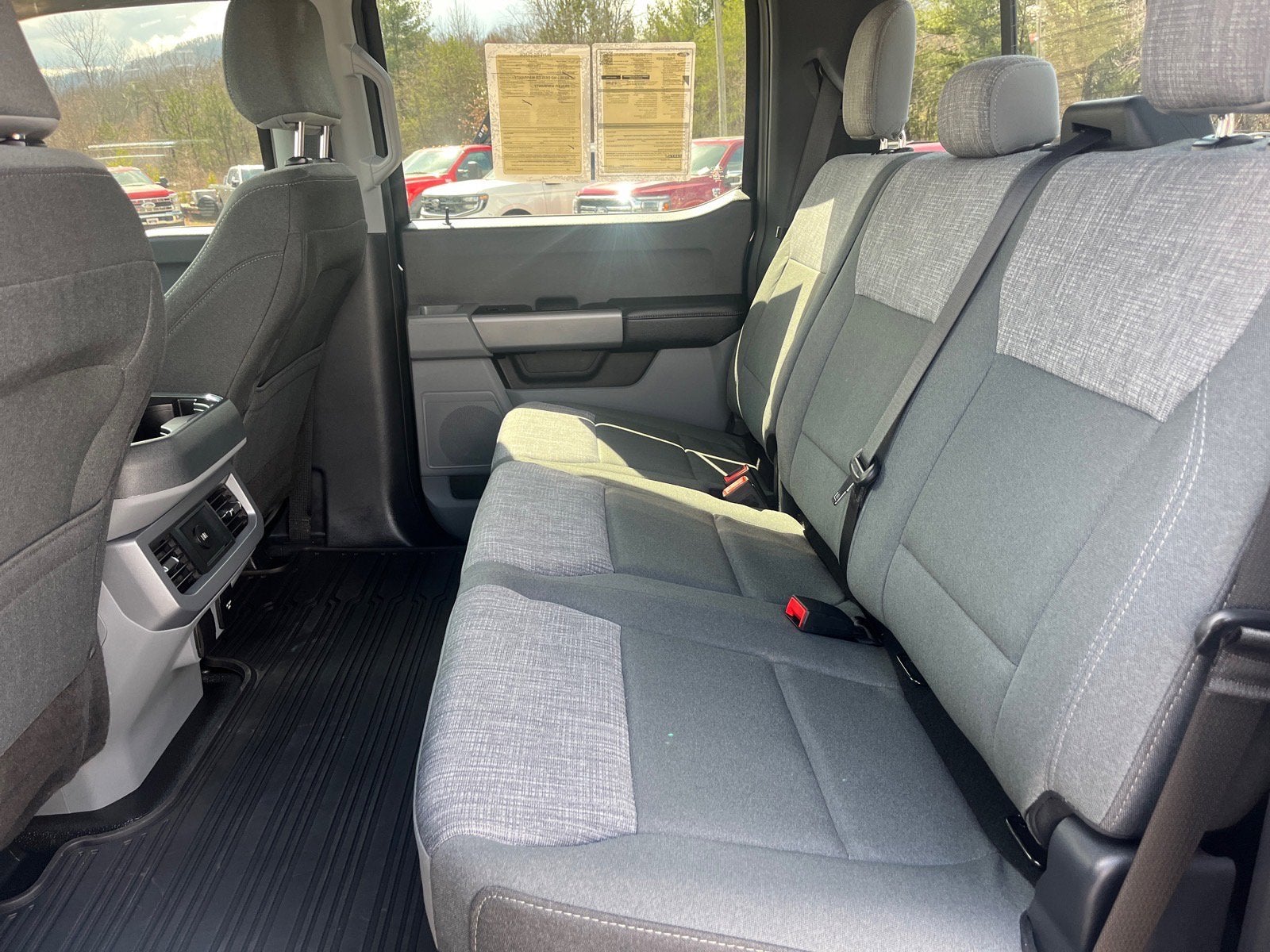 2024 Ford Super Duty F-350 DRW XLT