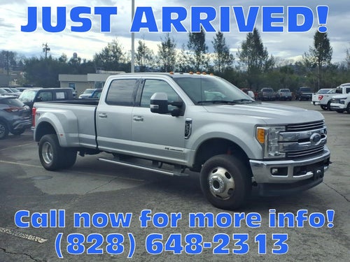 2017 Ford Super Duty F-350 DRW Lariat