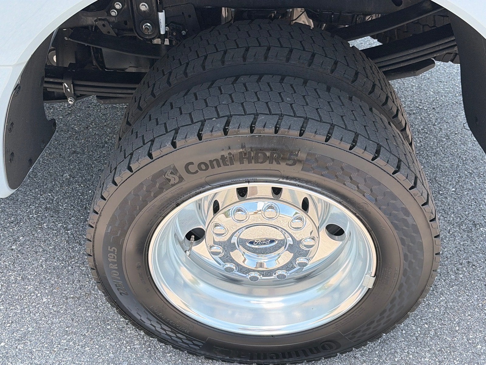 2025 Ford Super Duty F-450 DRW Platinum