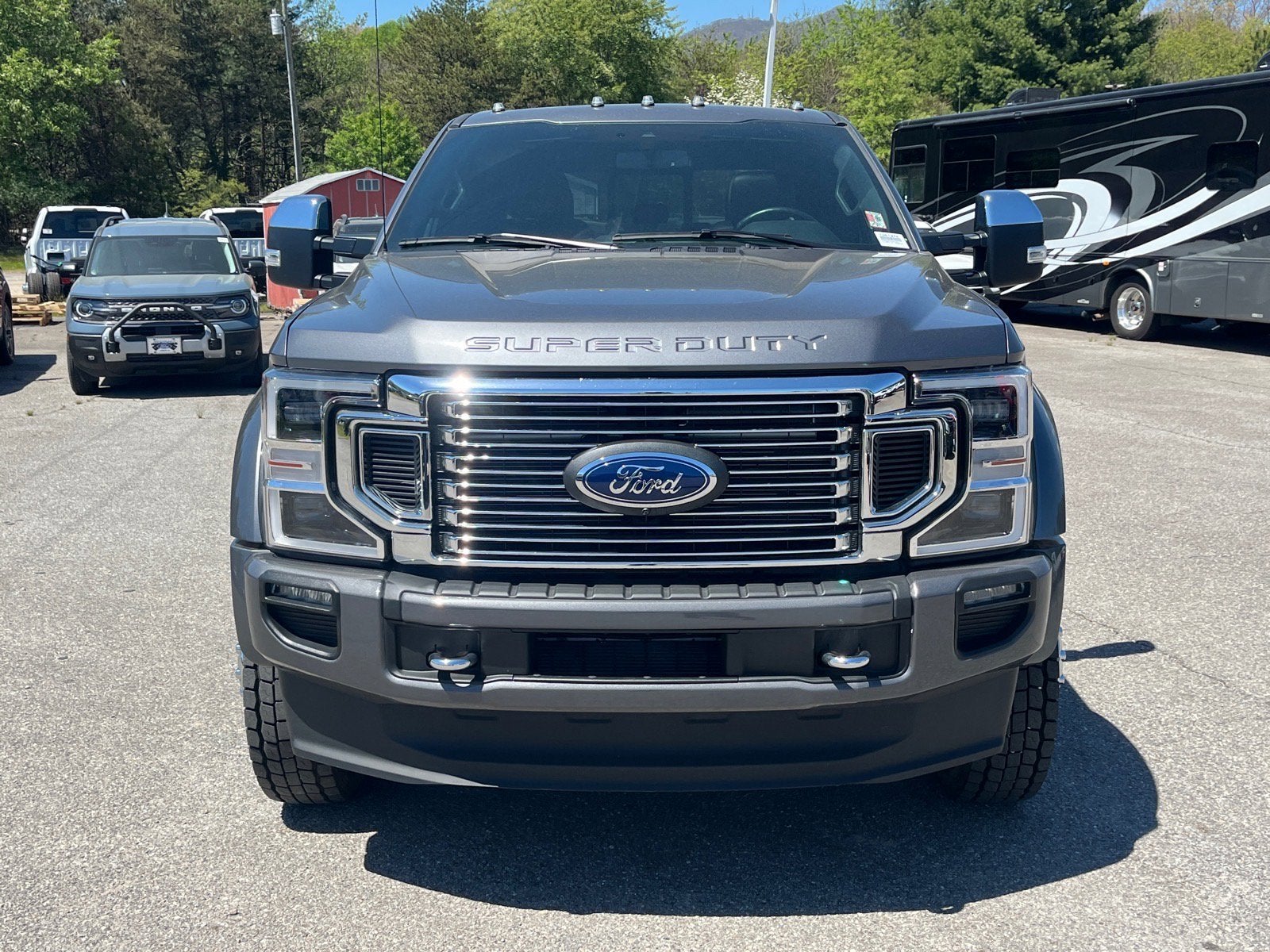 2021 Ford Super Duty F-450 DRW Platinum