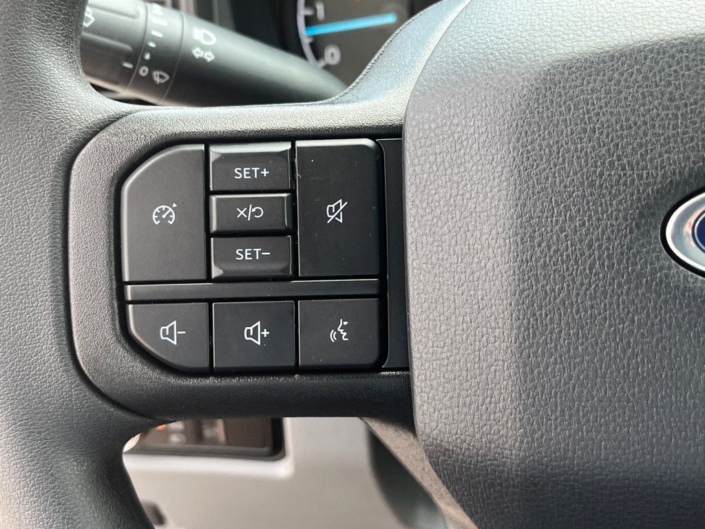 2025 Ford Super Duty F-350 SRW XL