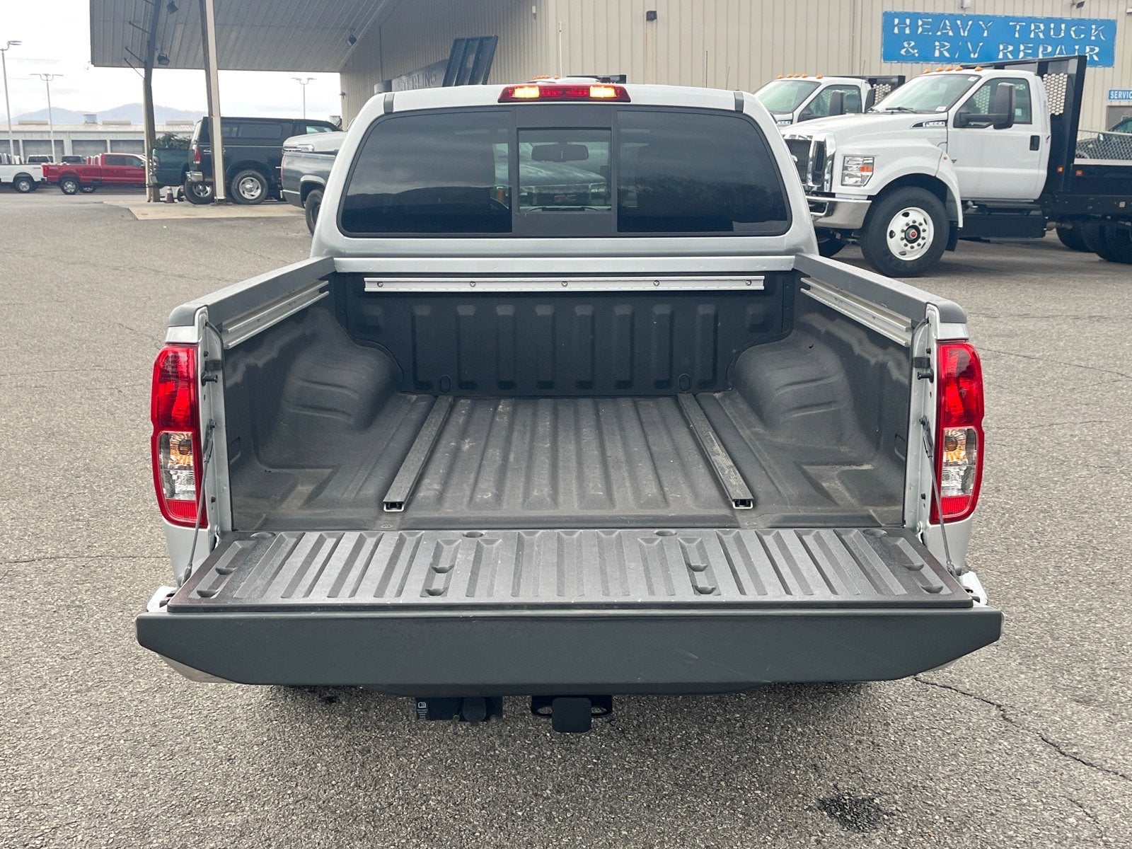 2021 Nissan Frontier SV