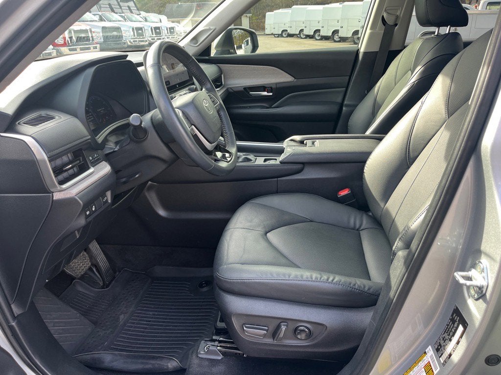 2024 Toyota Grand Highlander Limited