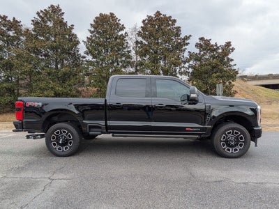 2025 Ford Super Duty F-250 SRW Platinum