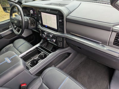 2025 Ford Super Duty F-250 SRW Platinum