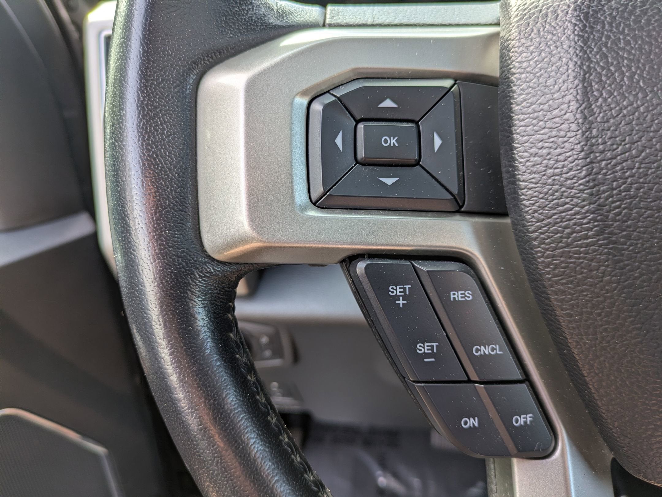 2021 Ford Super Duty F-250 SRW LARIAT