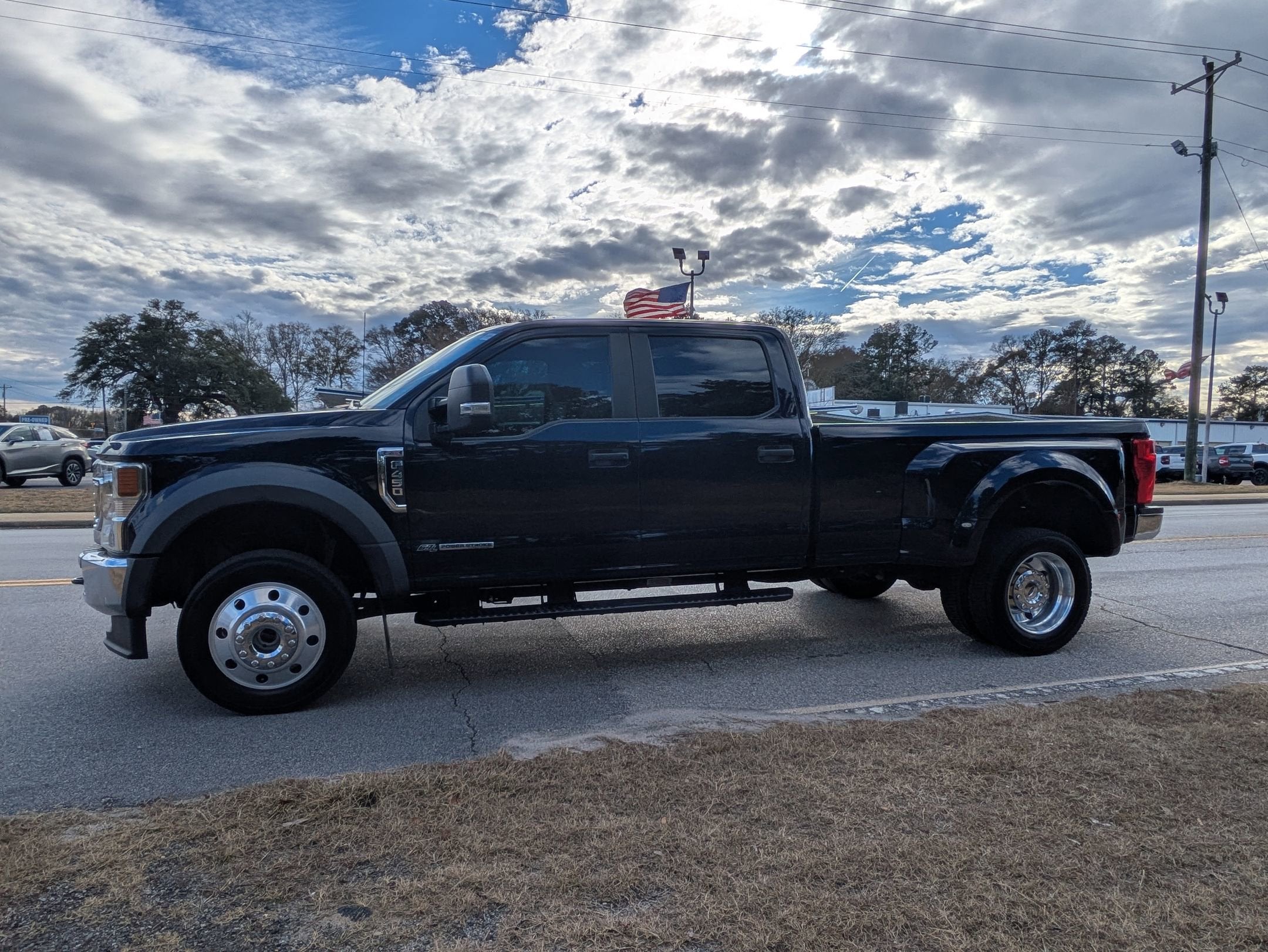 2022 Ford Super Duty F-450 DRW XL