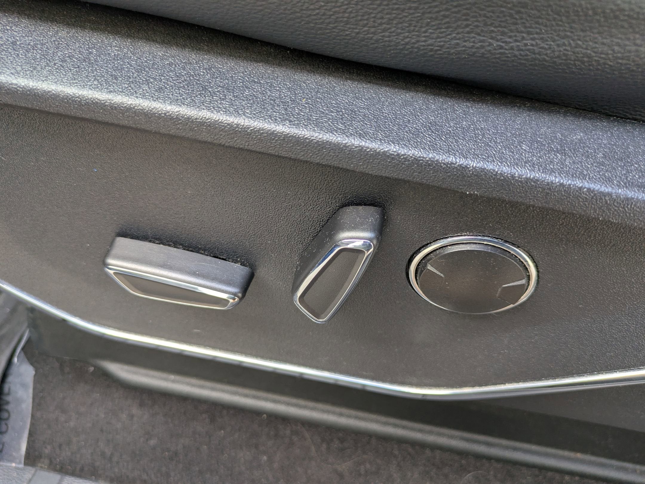 2022 Ford F-150 Lightning LARIAT