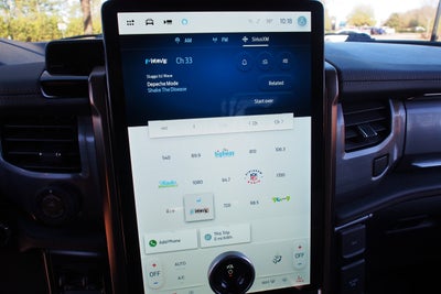 2023 Ford F-150 Lightning LARIAT