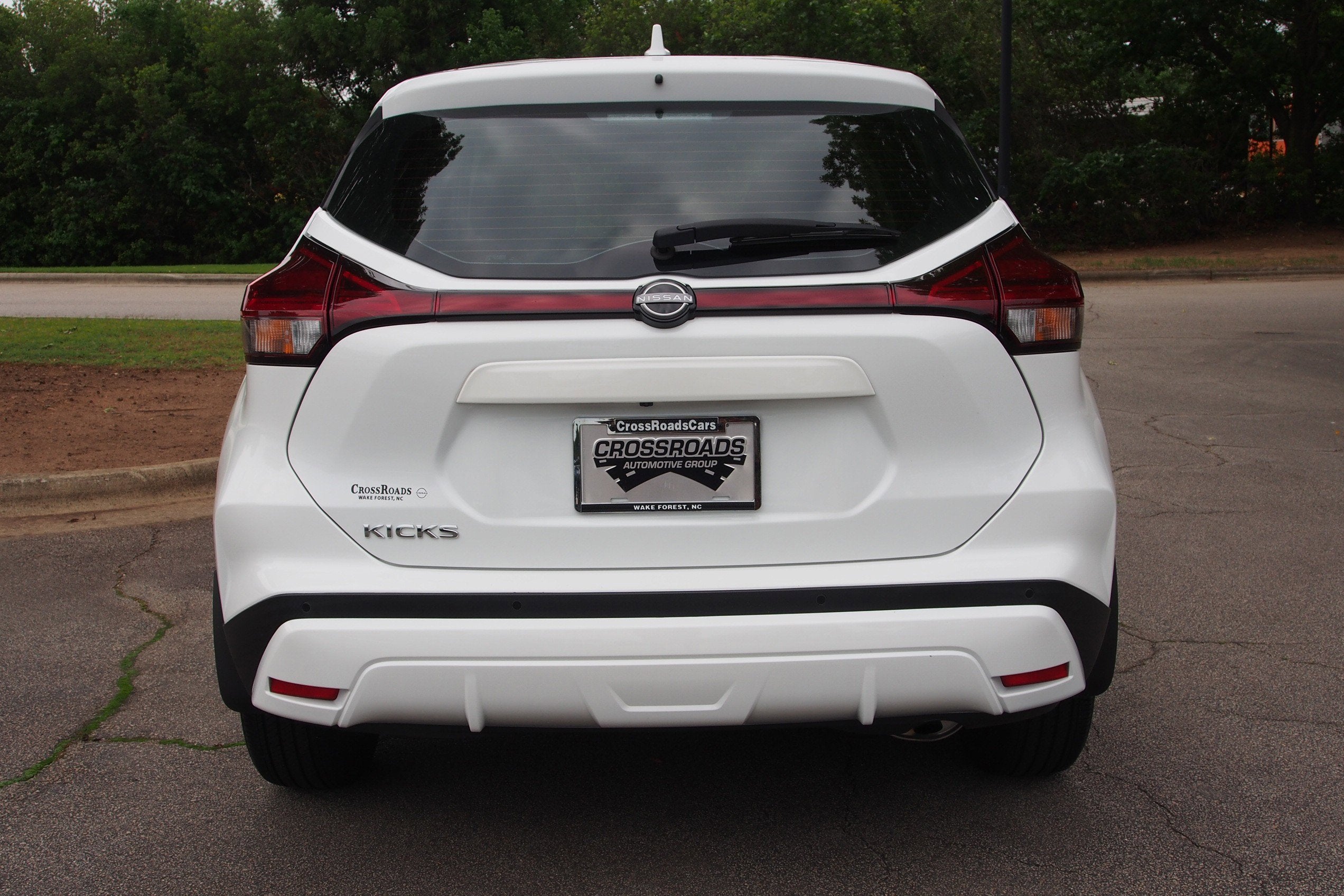 2023 Nissan Kicks S