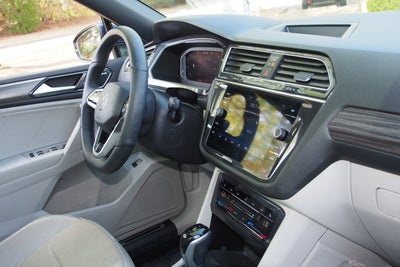 2022 Volkswagen Tiguan SEL R-Line