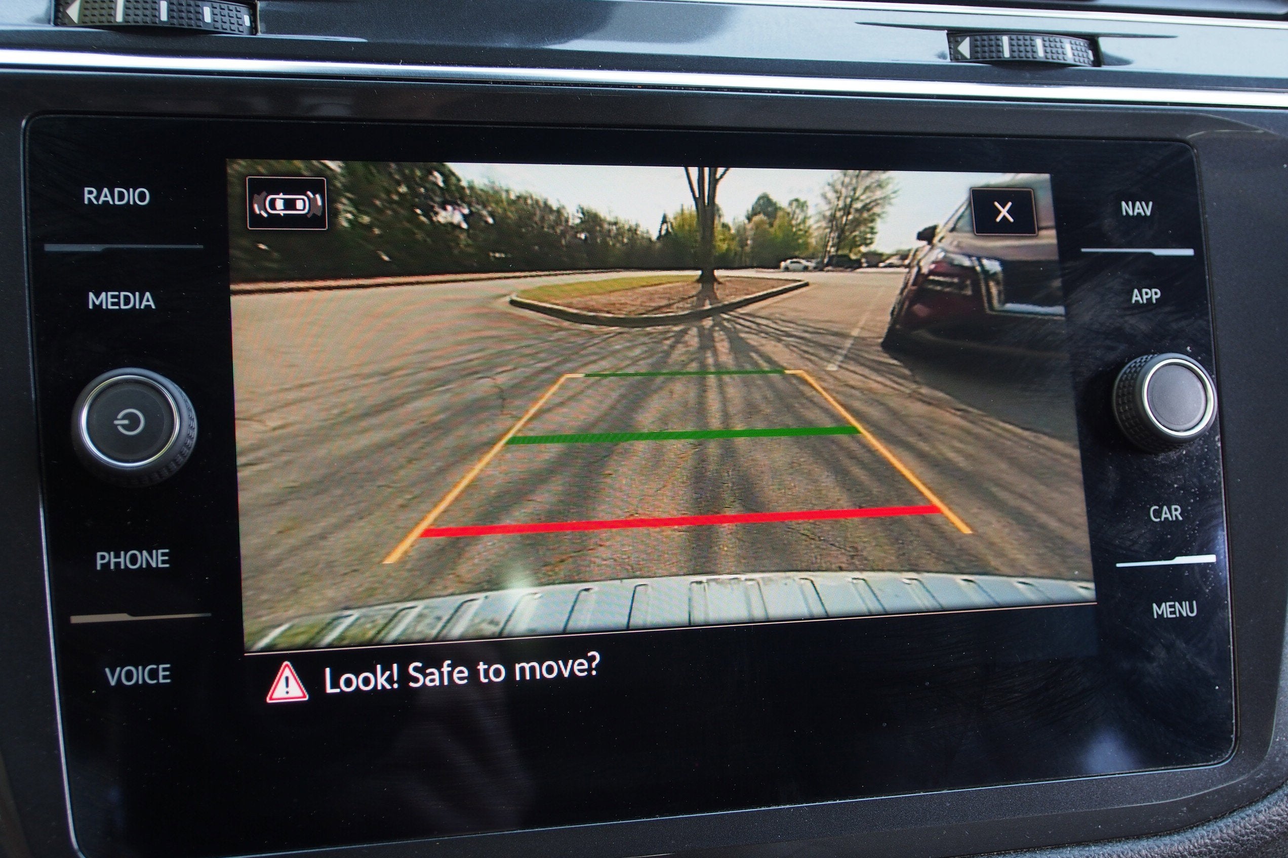 2022 Volkswagen Tiguan SEL R-Line