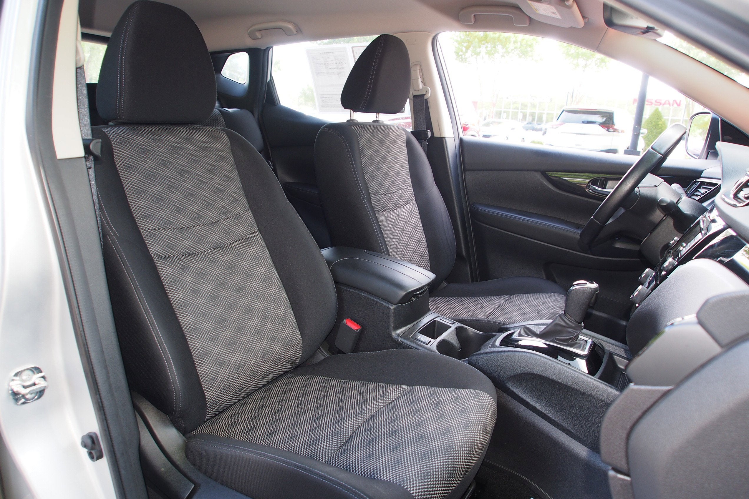 2021 Nissan Rogue Sport SV