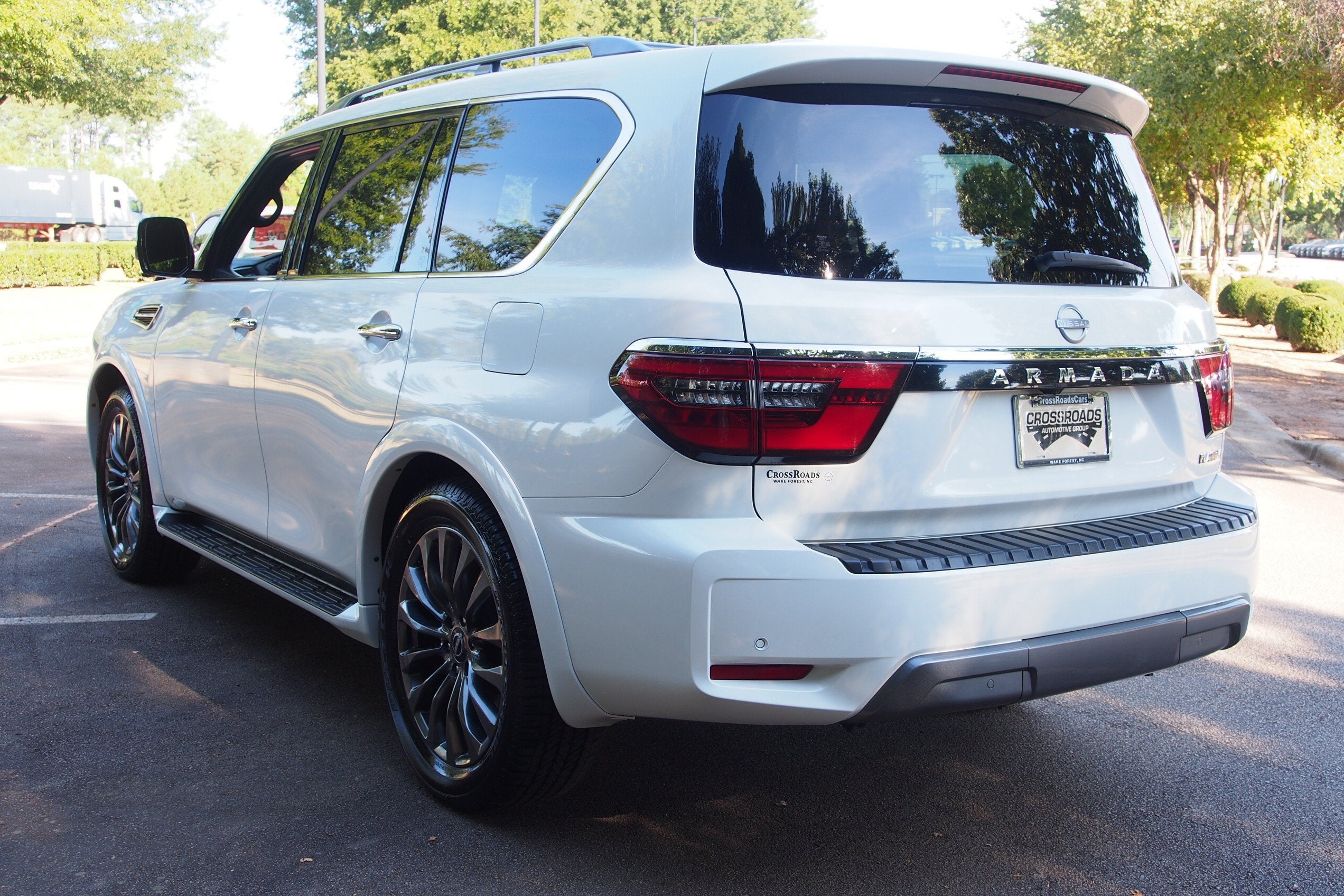 2023 Nissan Armada Platinum