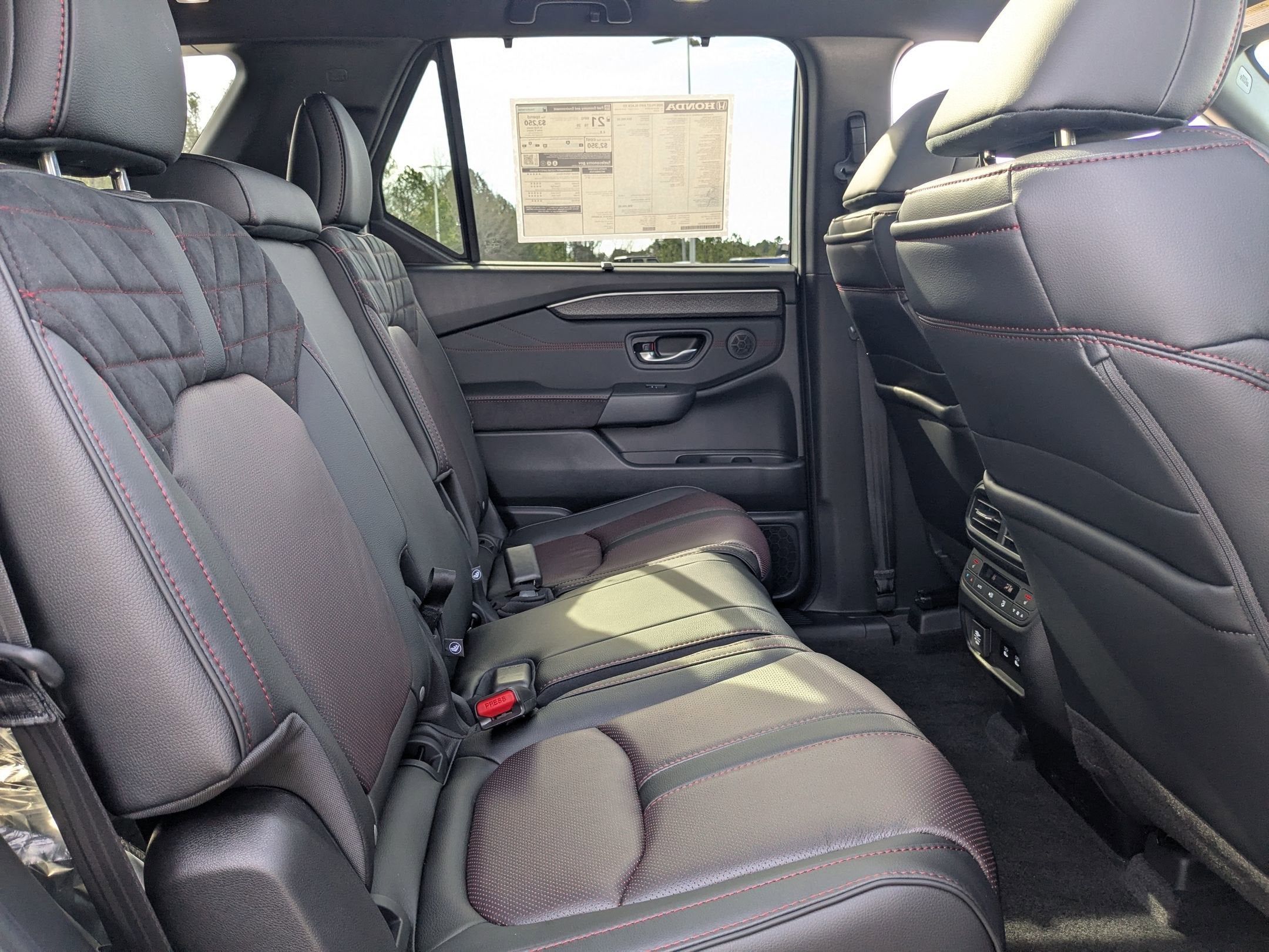 2026 Honda Pilot Black Edition