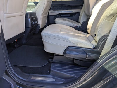 2022 Ford Expedition Platinum