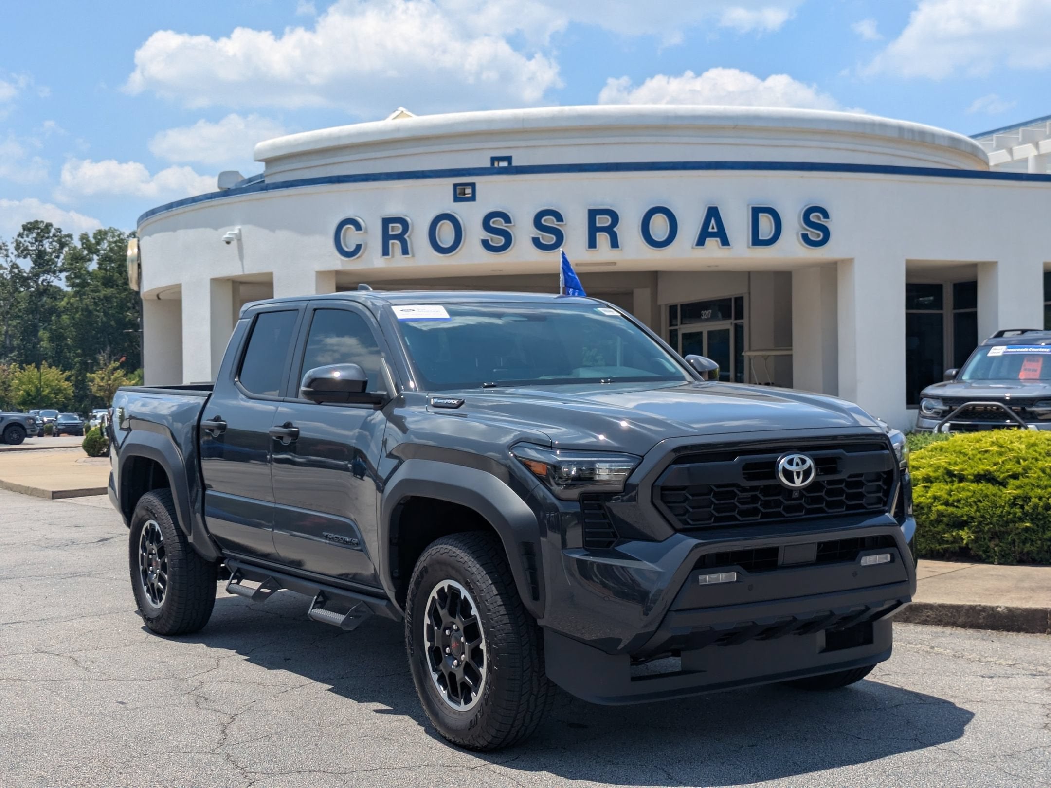 2025 Toyota Tacoma 4WD TRD Off Road Hybrid