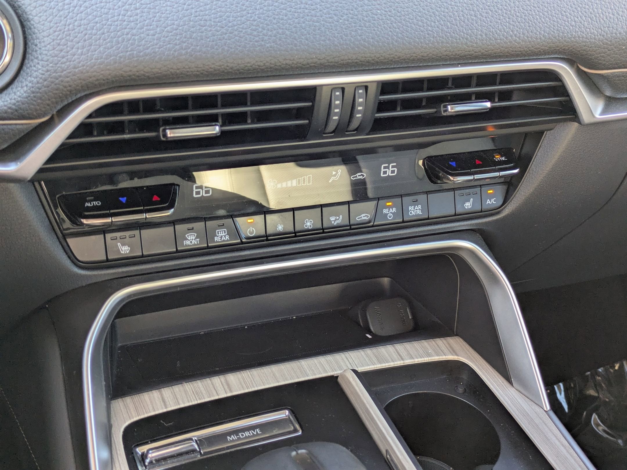 2025 Mazda Mazda CX-90 Preferred Package