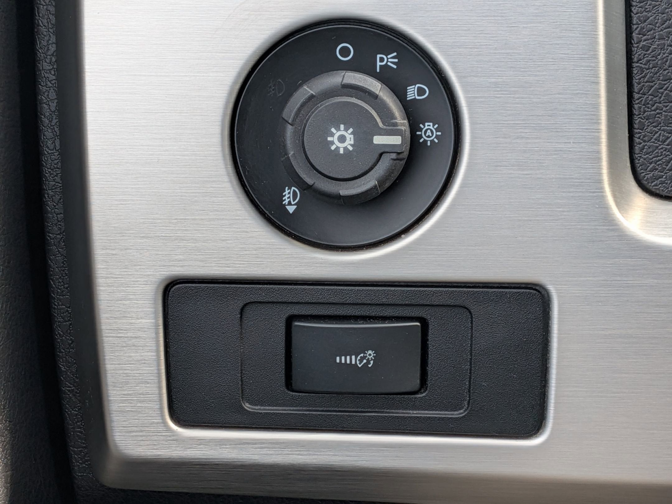 2014 Ford F-150 Platinum