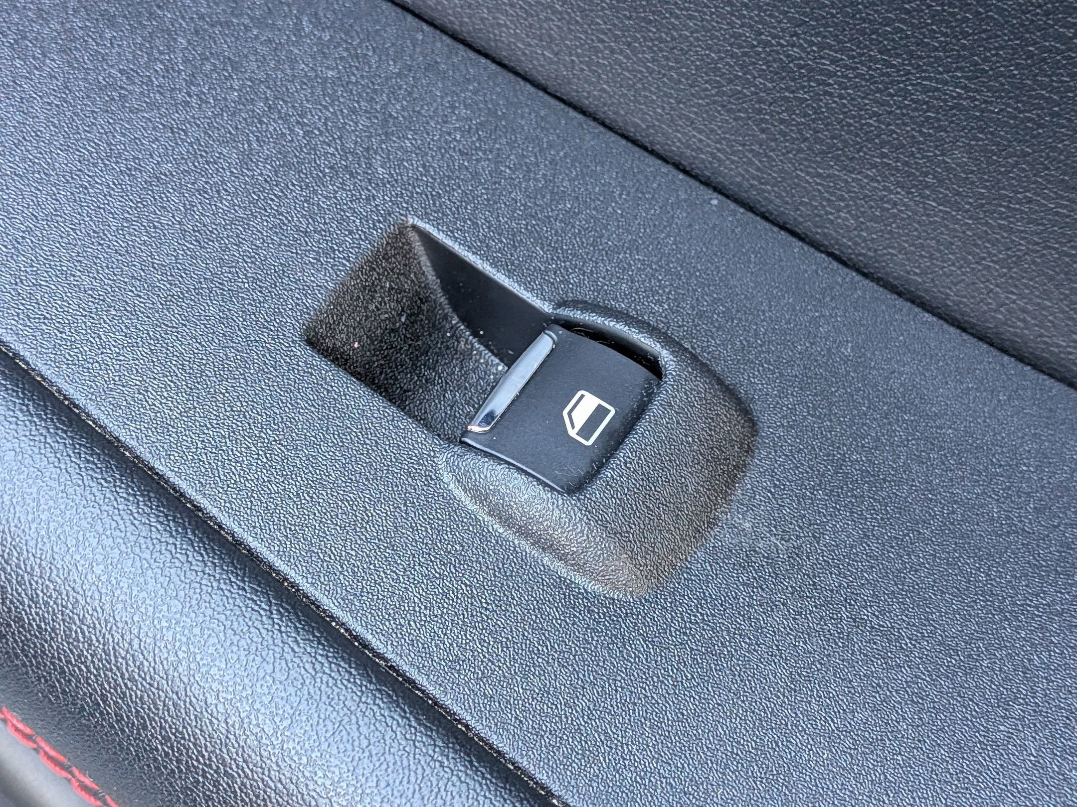 2022 Ford Edge ST Line