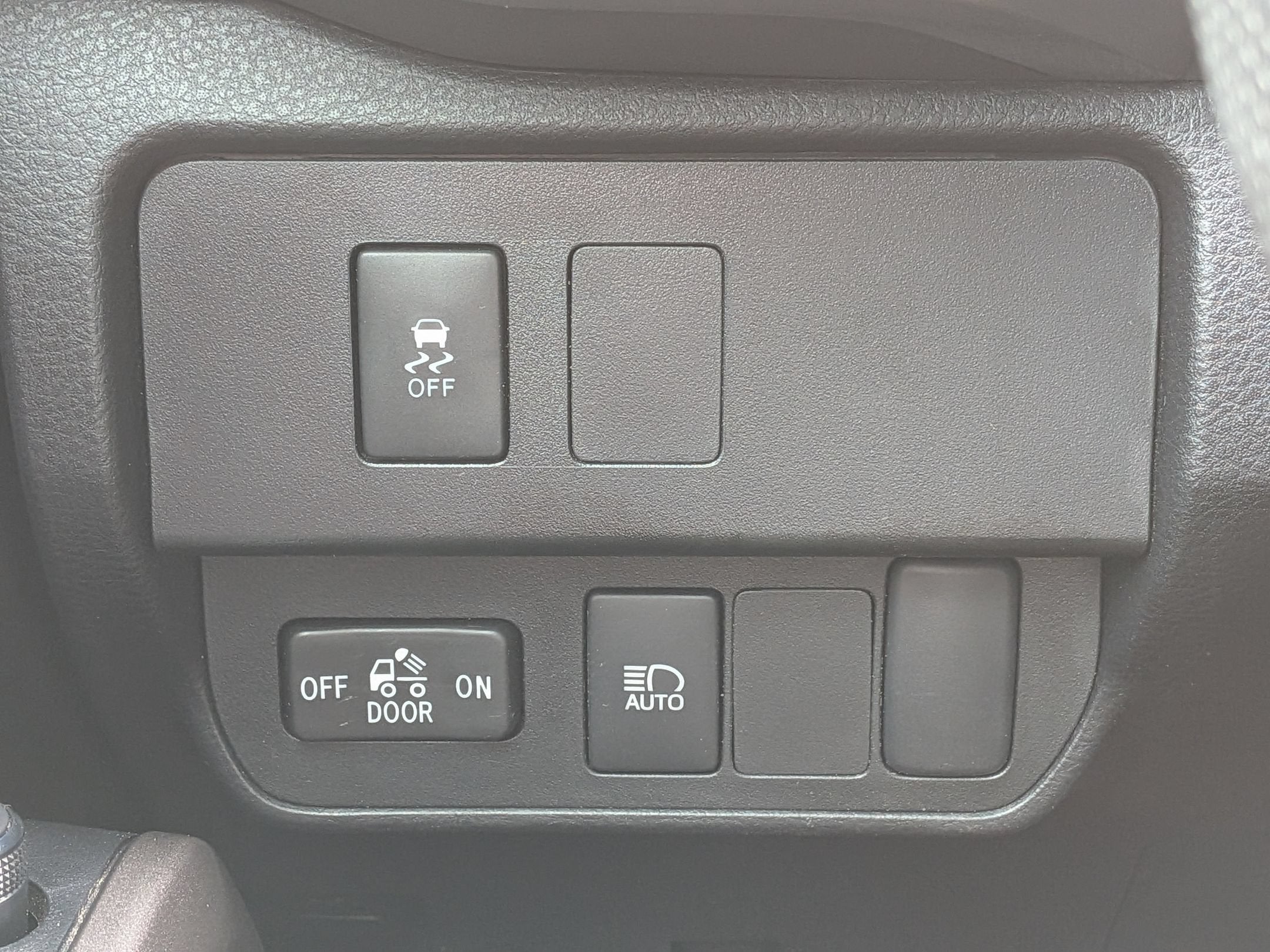 2023 Toyota Tacoma 4WD SR5