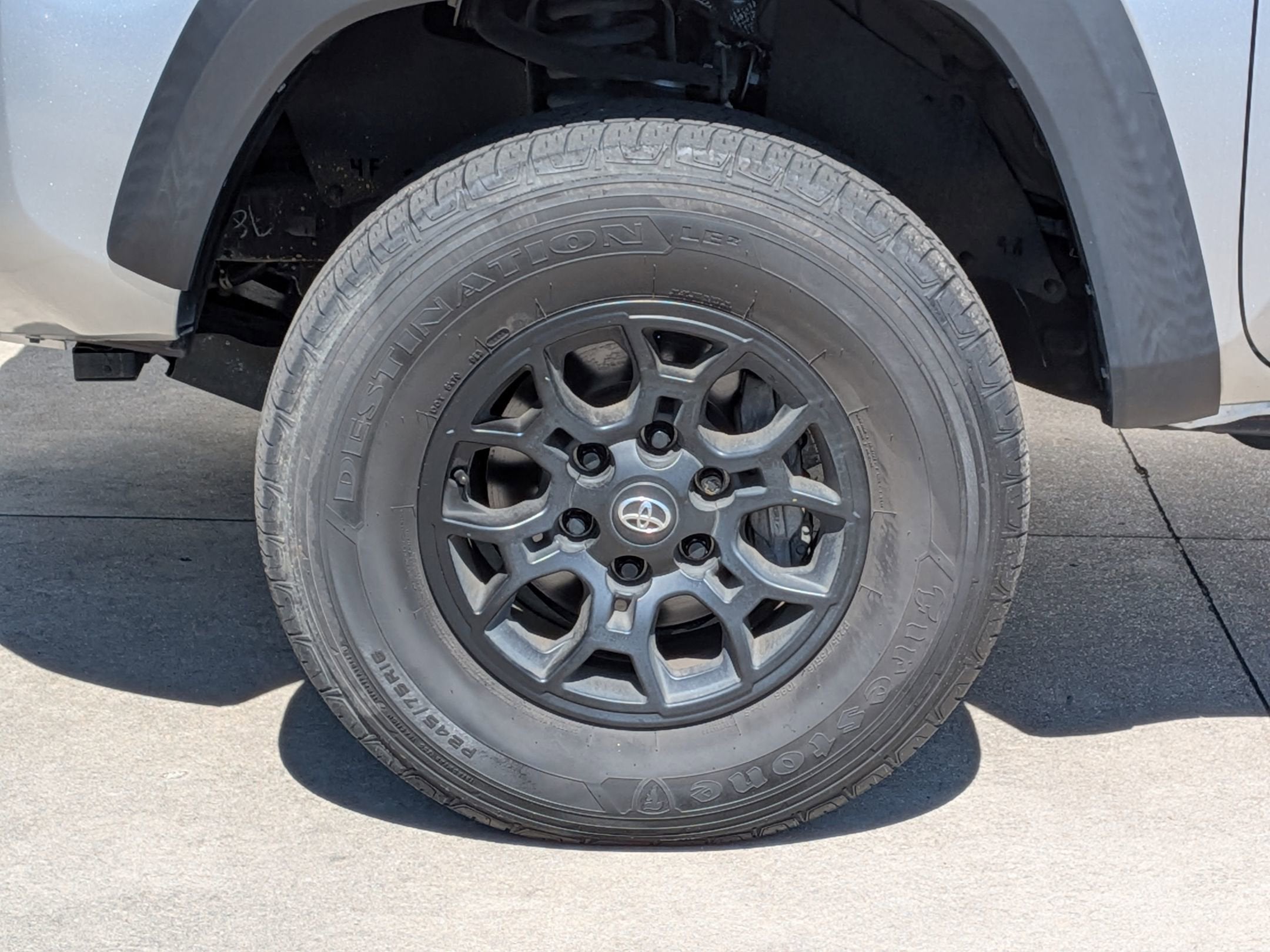 2022 Toyota Tacoma 4WD SR