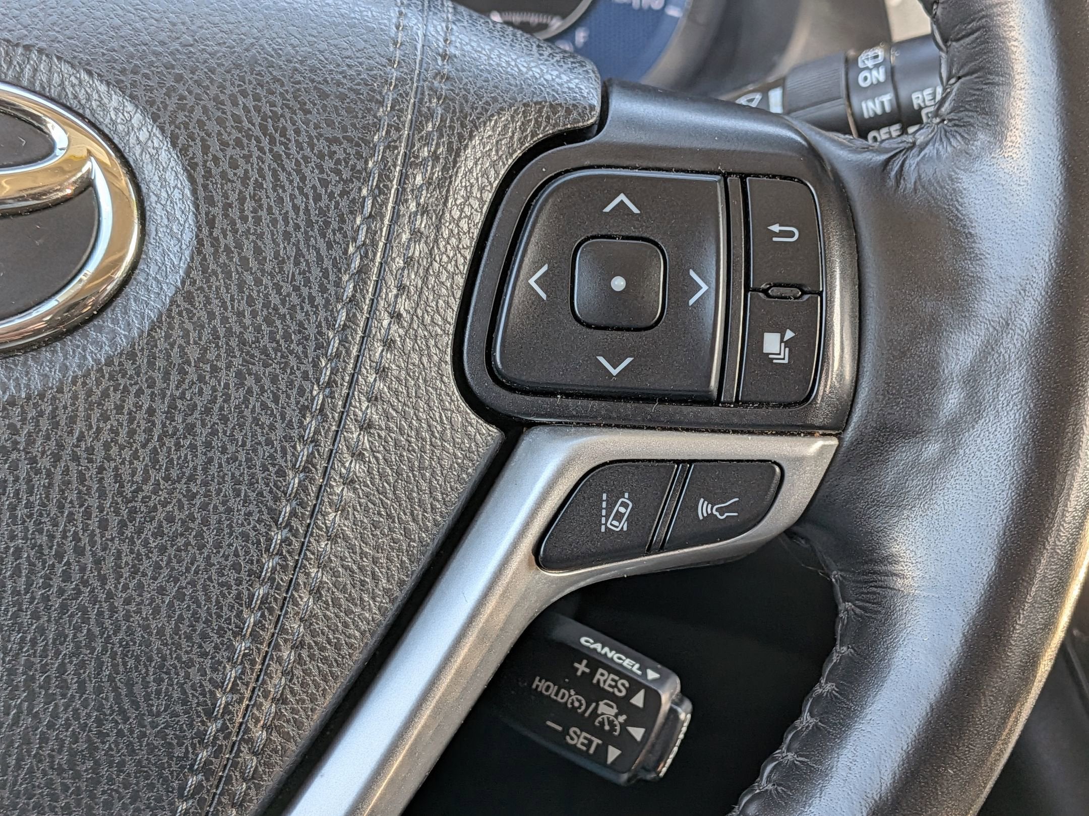 2020 Toyota Sienna Limited Premium