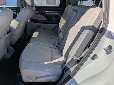 2017 Toyota Highlander Limited