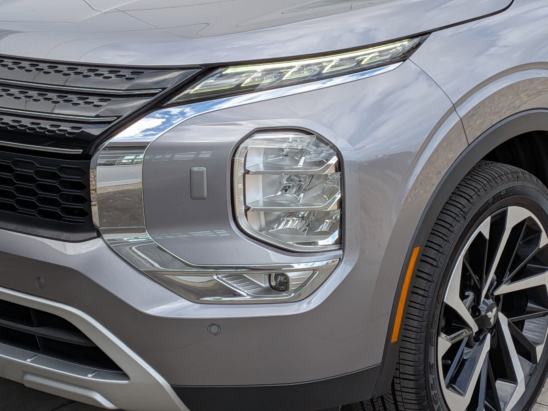 2022 Mitsubishi Outlander SE