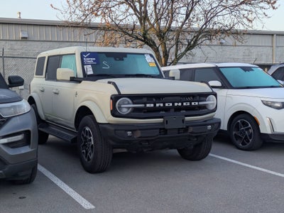 2025 Ford Bronco Outer Banks